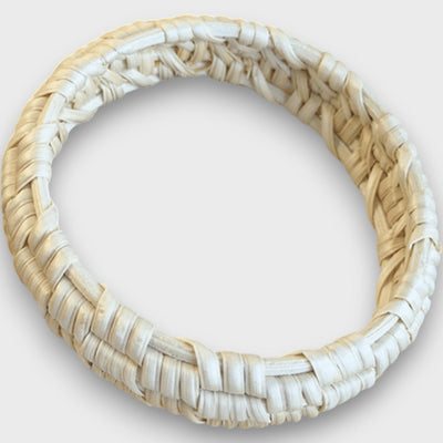 Noelia – Armband aus geflochtenem Rattan