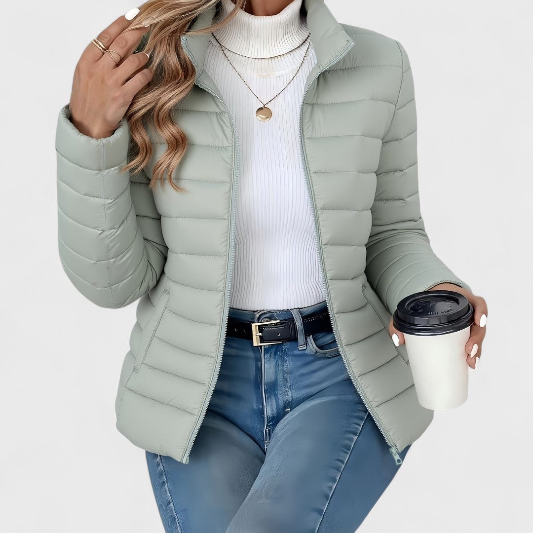 Philipa - Elegante lange Jacke mit hohem Kragen