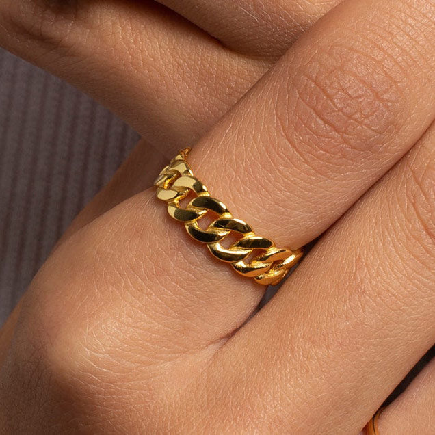 Celestria | Ring aus 18K Gold