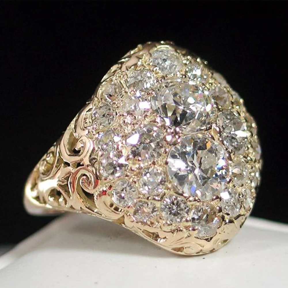 Vintage-Goldring mit runden Diamanten