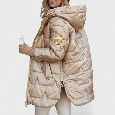 Nolwen - Eleganter Wintermantel mit Kapuze