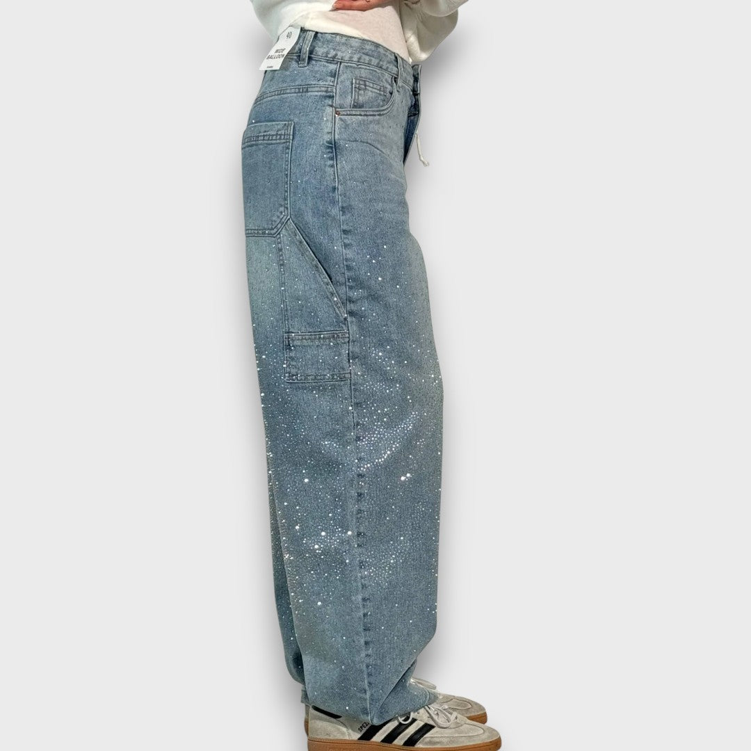 Nolene – Jeans mit schimmerndem Finish und urbanem Charakter