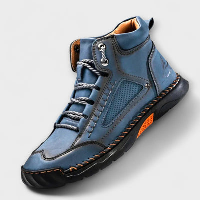 Hohe Lederstiefel