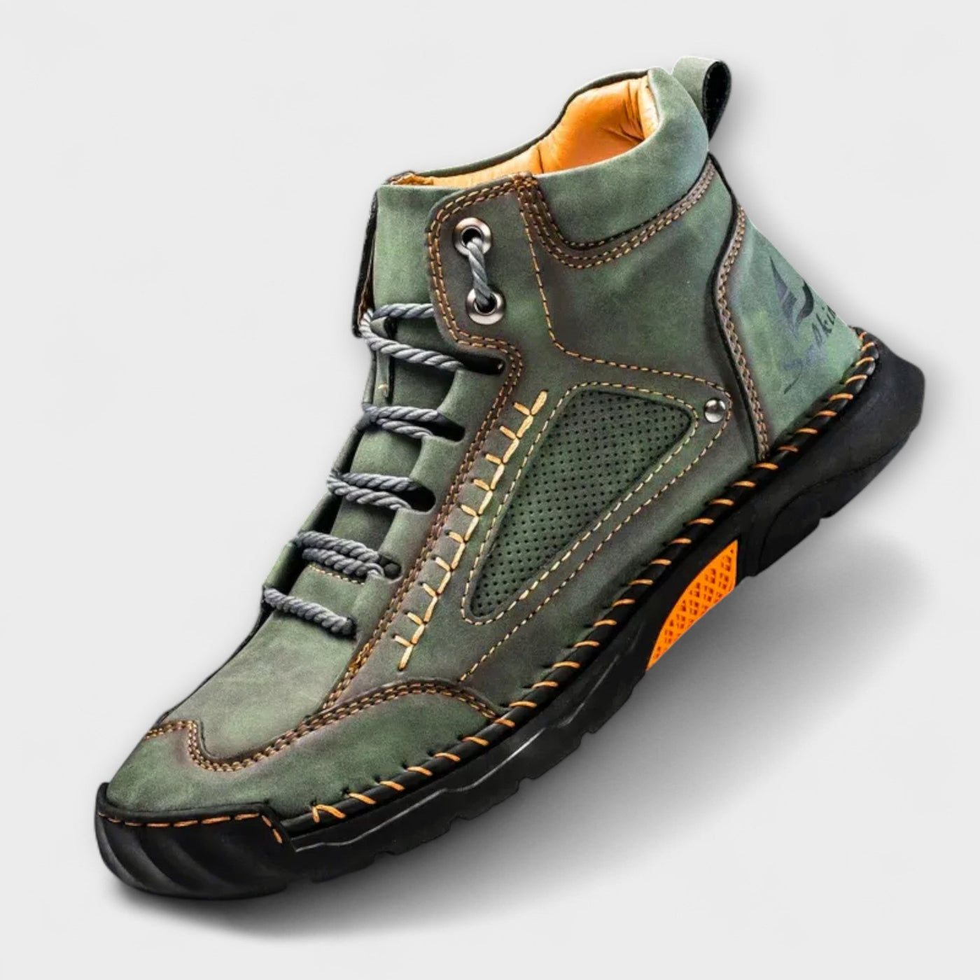 Hohe Lederstiefel