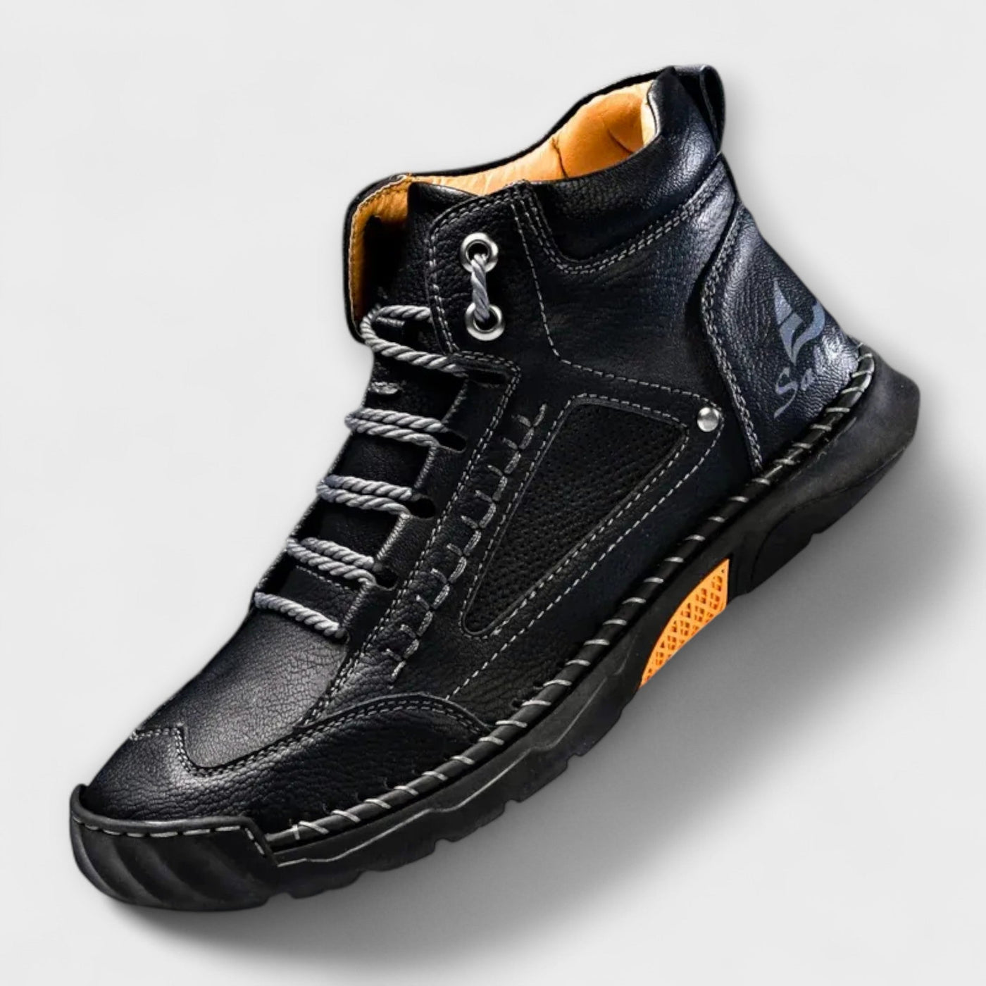 Hohe Lederstiefel