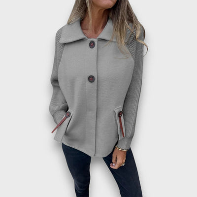 Lunaris – Jacke mit kontrastierenden Ärmeln