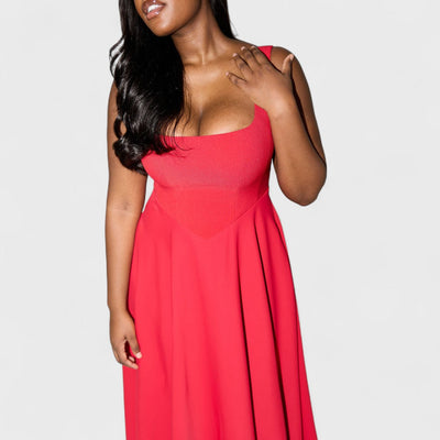 Amelia – Zeitloses fließendes Midi-Kleid