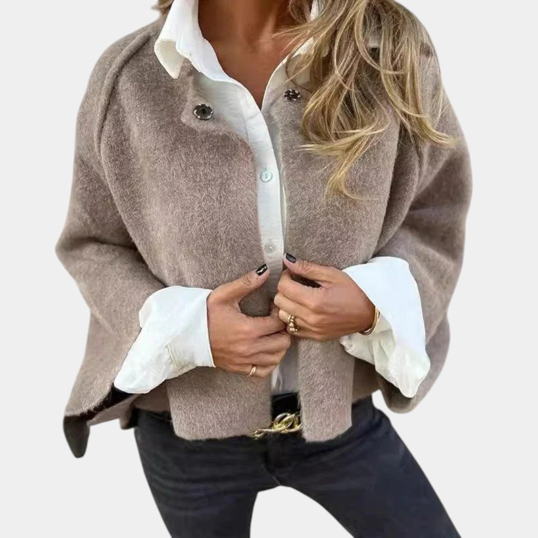 Sabrina | Klassische Boxy-Jacke